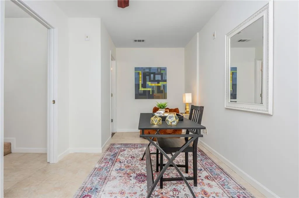 1100 Liberty Parkway Nw Unit 403, Atlanta, Georgia 30318, 3 Bedrooms Bedrooms, ,3 BathroomsBathrooms,Residential,For Sale,1100 Liberty Parkway Nw Unit 403,7630465