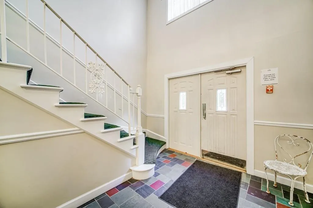 6851 Roswell Road Unit H34, Atlanta, Georgia 30382, 2 Bedrooms Bedrooms, ,2 BathroomsBathrooms,Residential,Sold,6851 Roswell Road Unit H34,6818171