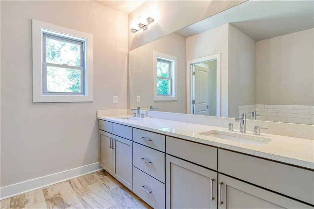 6081 Boylston Drive Ne Unit 9, Sandy Springs, Georgia 30328, 3 Bedrooms Bedrooms, ,3 BathroomsBathrooms,Residential,Sold,6081 Boylston Drive Ne Unit 9,6506660