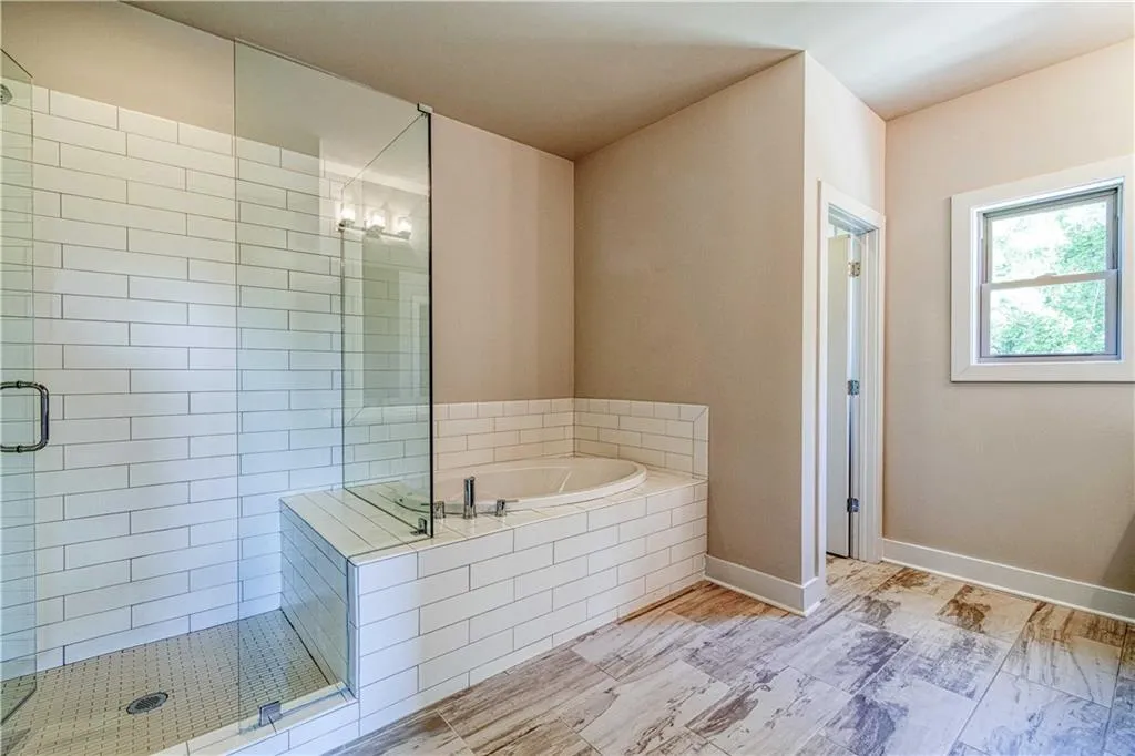 6081 Boylston Drive Ne Unit 9, Sandy Springs, Georgia 30328, 3 Bedrooms Bedrooms, ,3 BathroomsBathrooms,Residential,Sold,6081 Boylston Drive Ne Unit 9,6506660