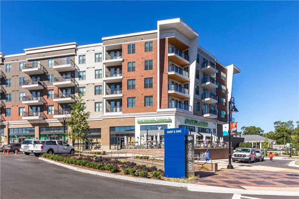 6081 Boylston Drive Ne Unit 9, Sandy Springs, Georgia 30328, 3 Bedrooms Bedrooms, ,3 BathroomsBathrooms,Residential,Sold,6081 Boylston Drive Ne Unit 9,6506660