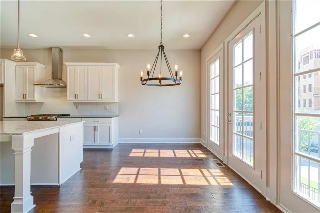 6081 Boylston Drive Ne Unit 9, Sandy Springs, Georgia 30328, 3 Bedrooms Bedrooms, ,3 BathroomsBathrooms,Residential,Sold,6081 Boylston Drive Ne Unit 9,6506660