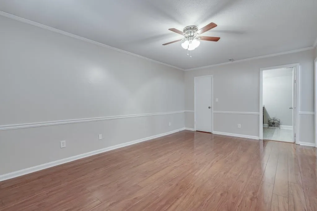 6851 Roswell Road Ne Unit M21, Sandy Springs, Georgia 30328, 3 Bedrooms Bedrooms, ,2 BathroomsBathrooms,Residential,Sold,6851 Roswell Road Ne Unit M21,6715807