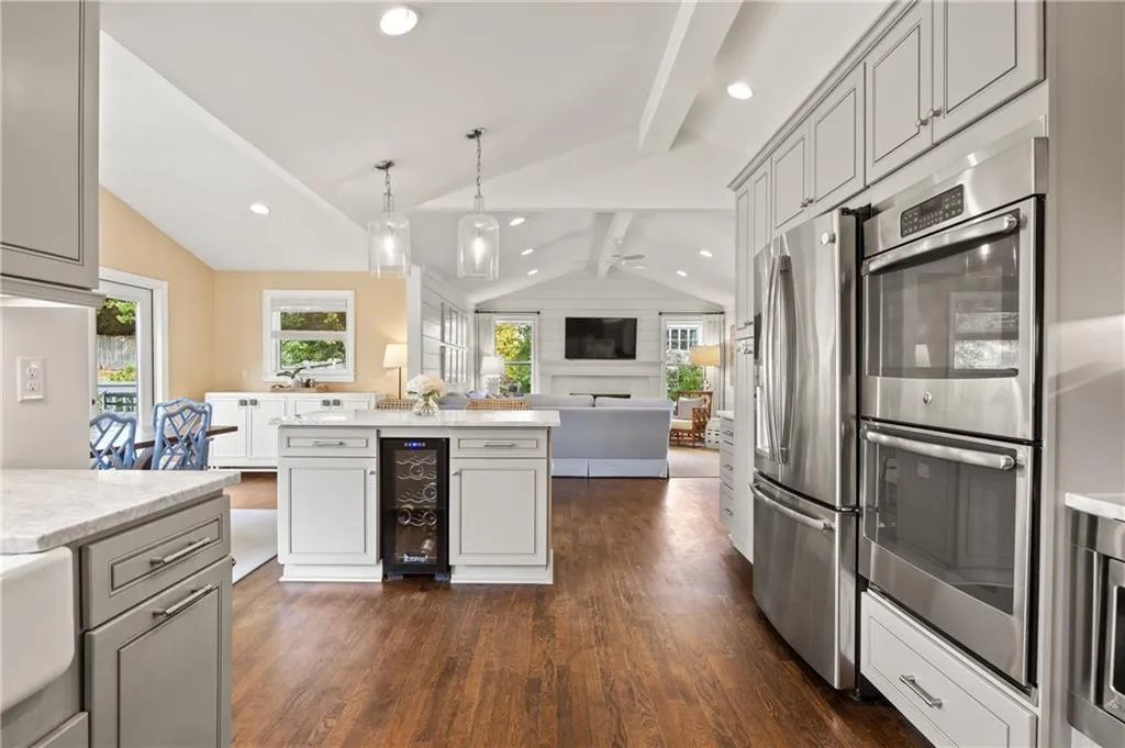 120 Osner Drive, Atlanta, Georgia 30342, 4 Bedrooms Bedrooms, ,3 BathroomsBathrooms,Residential,For Sale,120 Osner Drive,7674193