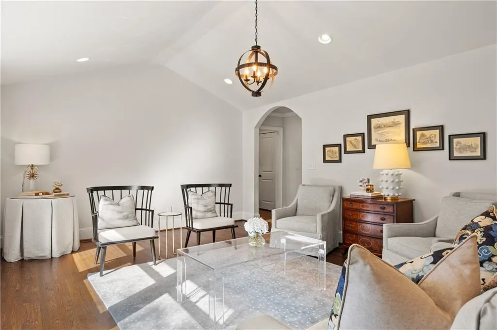 120 Osner Drive, Atlanta, Georgia 30342, 4 Bedrooms Bedrooms, ,3 BathroomsBathrooms,Residential,For Sale,120 Osner Drive,7674193