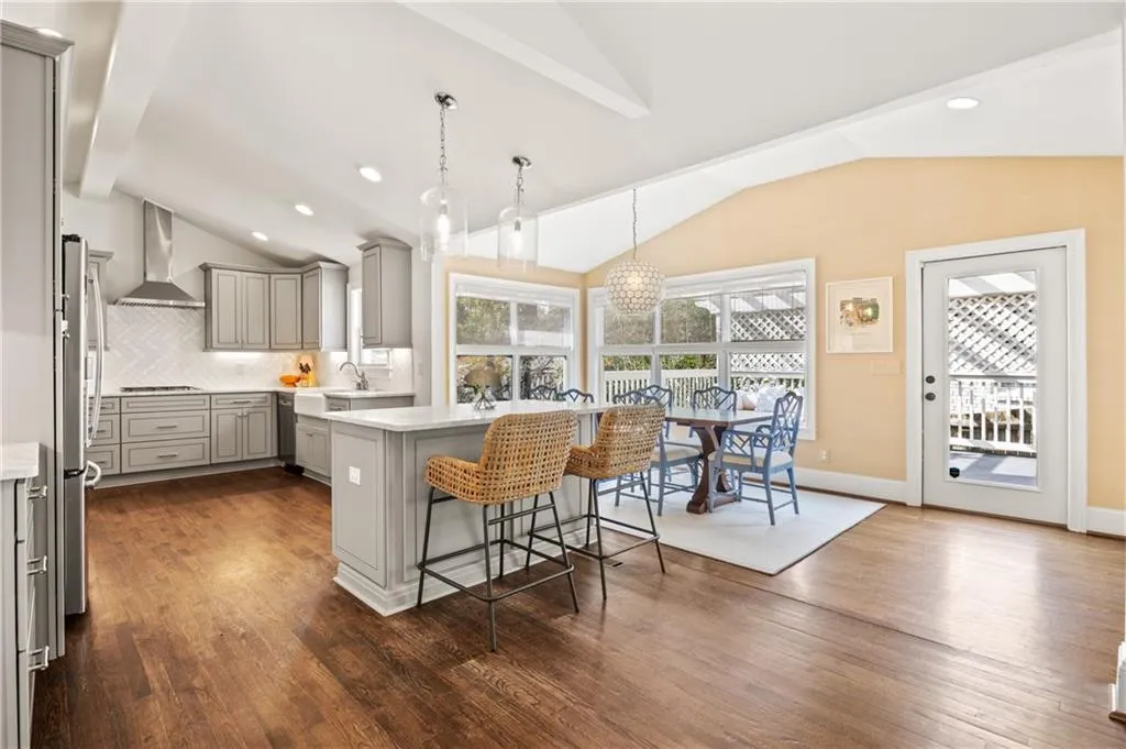 120 Osner Drive, Atlanta, Georgia 30342, 4 Bedrooms Bedrooms, ,3 BathroomsBathrooms,Residential,For Sale,120 Osner Drive,7674193