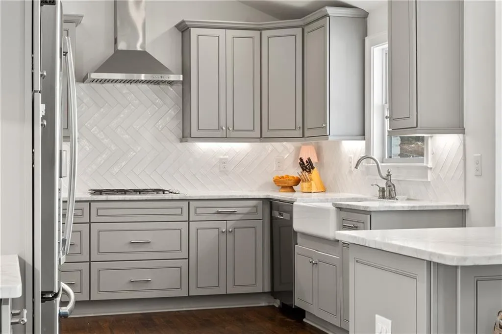 120 Osner Drive, Atlanta, Georgia 30342, 4 Bedrooms Bedrooms, ,3 BathroomsBathrooms,Residential,For Sale,120 Osner Drive,7674193