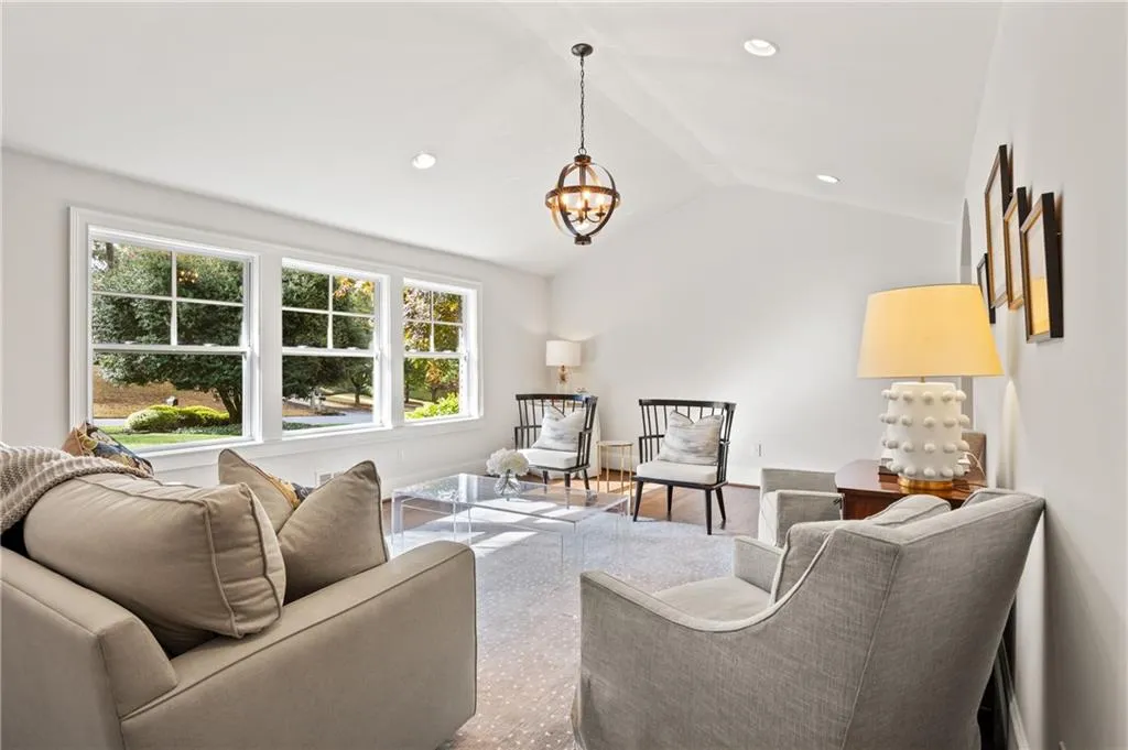 120 Osner Drive, Atlanta, Georgia 30342, 4 Bedrooms Bedrooms, ,3 BathroomsBathrooms,Residential,For Sale,120 Osner Drive,7674193