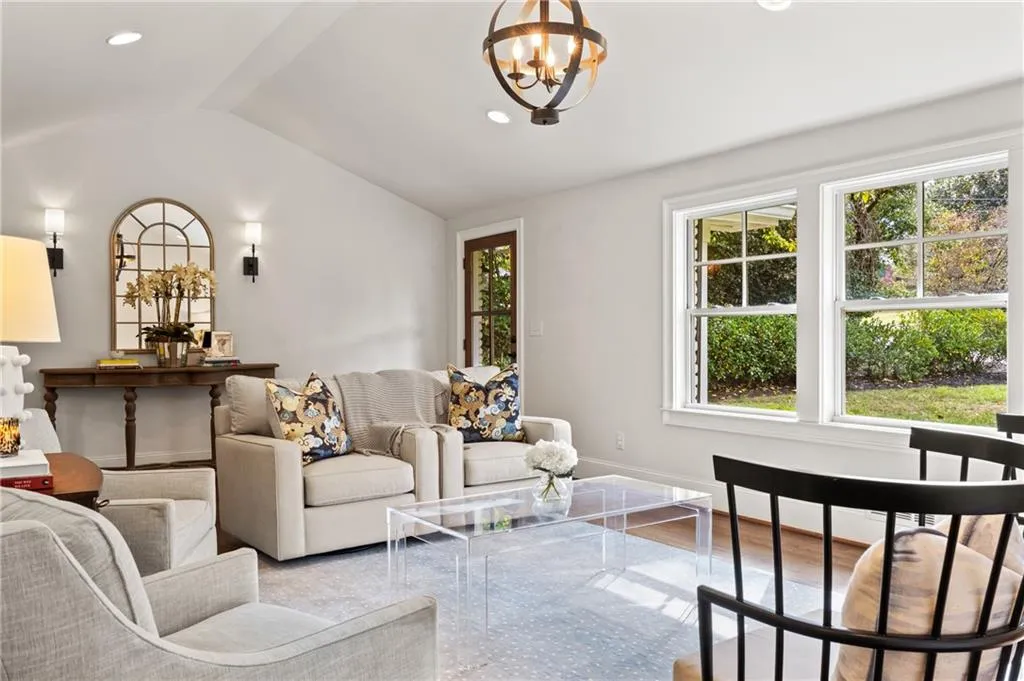 120 Osner Drive, Atlanta, Georgia 30342, 4 Bedrooms Bedrooms, ,3 BathroomsBathrooms,Residential,For Sale,120 Osner Drive,7674193