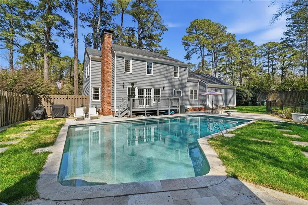205 Berwick Drive Ne, Atlanta, Georgia 30328, 4 Bedrooms Bedrooms, ,3 BathroomsBathrooms,Residential,For Sale,205 Berwick Drive Ne,7732890