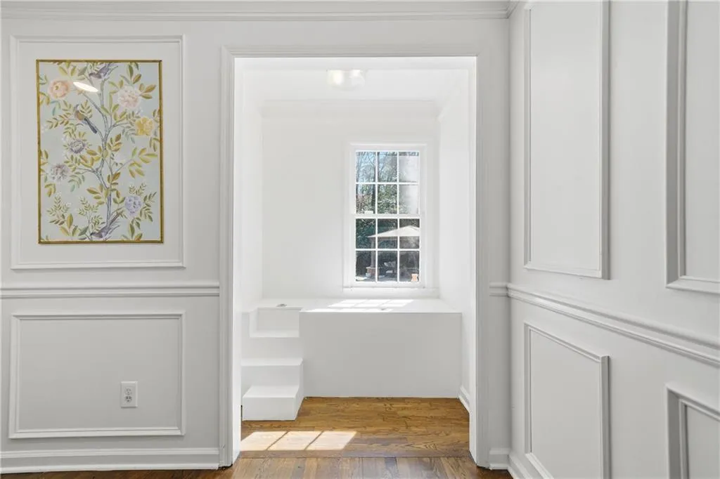 205 Berwick Drive Ne, Atlanta, Georgia 30328, 4 Bedrooms Bedrooms, ,3 BathroomsBathrooms,Residential,For Sale,205 Berwick Drive Ne,7732890