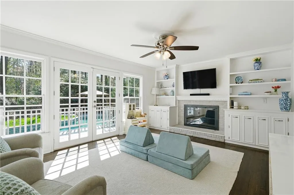 205 Berwick Drive Ne, Atlanta, Georgia 30328, 4 Bedrooms Bedrooms, ,3 BathroomsBathrooms,Residential,For Sale,205 Berwick Drive Ne,7732890