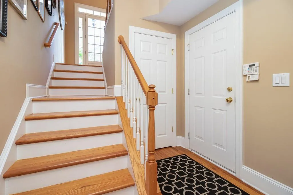 145 Reddington Place Unit 145, Sandy Springs, Georgia 30328, 3 Bedrooms Bedrooms, ,3 BathroomsBathrooms,Residential,Sold,145 Reddington Place Unit 145,6746052