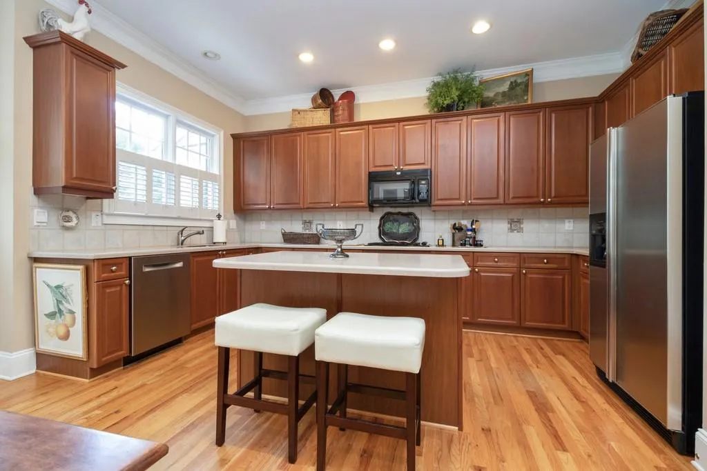 145 Reddington Place Unit 145, Sandy Springs, Georgia 30328, 3 Bedrooms Bedrooms, ,3 BathroomsBathrooms,Residential,Sold,145 Reddington Place Unit 145,6746052