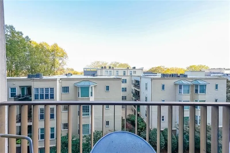 145 15th Street Ne Unit 401, Atlanta, Georgia 30309, 1 Bedroom Bedrooms, ,1 BathroomBathrooms,Residential,For Sale,145 15th Street Ne Unit 401,7658182