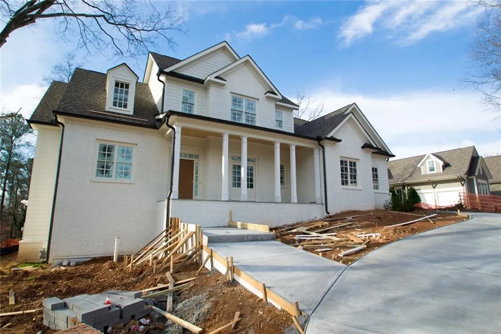 471 Johnson Ferry Road Ne, Sandy Springs, Georgia 30328, 5 Bedrooms Bedrooms, ,4 BathroomsBathrooms,Residential,Sold,471 Johnson Ferry Road Ne,5812498
