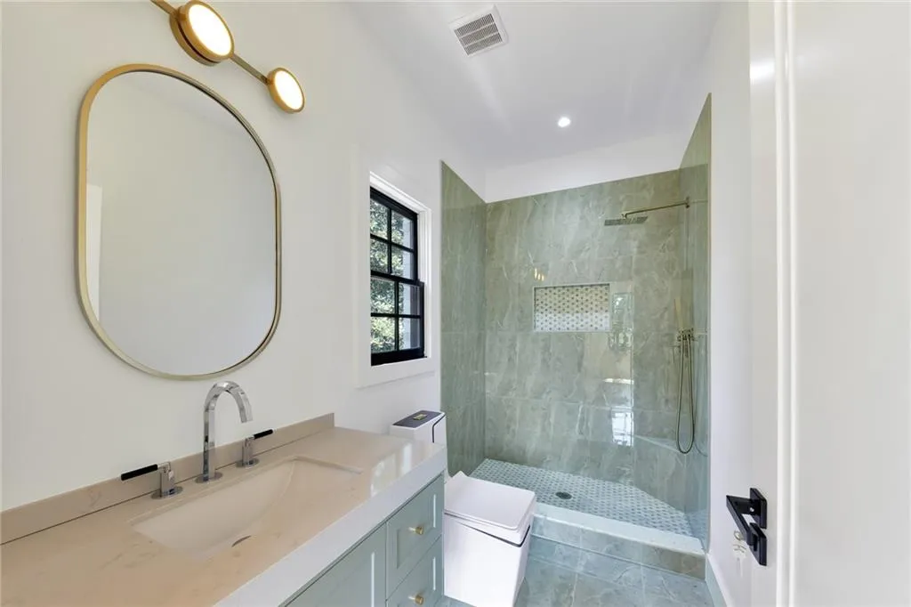 6620 Bridgewood Valley Road, Sandy Springs, Georgia 30328, 5 Bedrooms Bedrooms, ,5 BathroomsBathrooms,Residential,Sold,6620 Bridgewood Valley Road,7264891