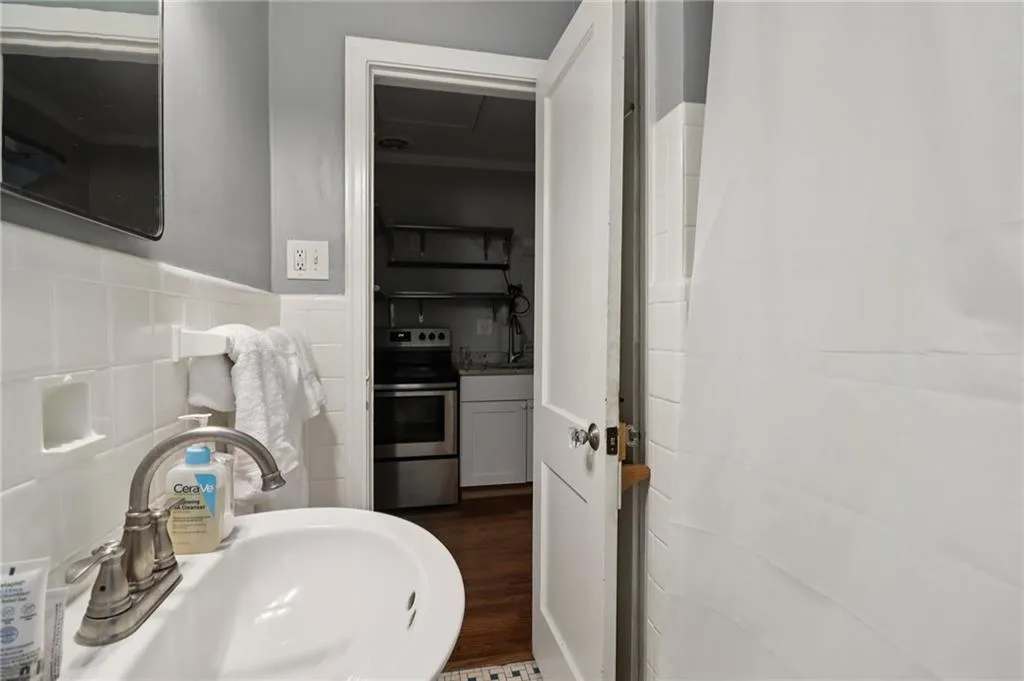 2267 Melante Drive Ne, Atlanta, Georgia 30324, 3 Bedrooms Bedrooms, ,2 BathroomsBathrooms,Residential,For Sale,2267 Melante Drive Ne,7644506