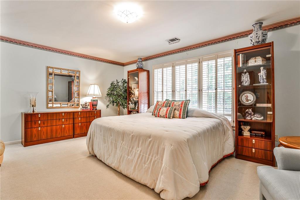 130 Woodchase Court, Atlanta, Georgia 30319, 4 Bedrooms Bedrooms, ,4 BathroomsBathrooms,Residential,Sold,130 Woodchase Court,7284464