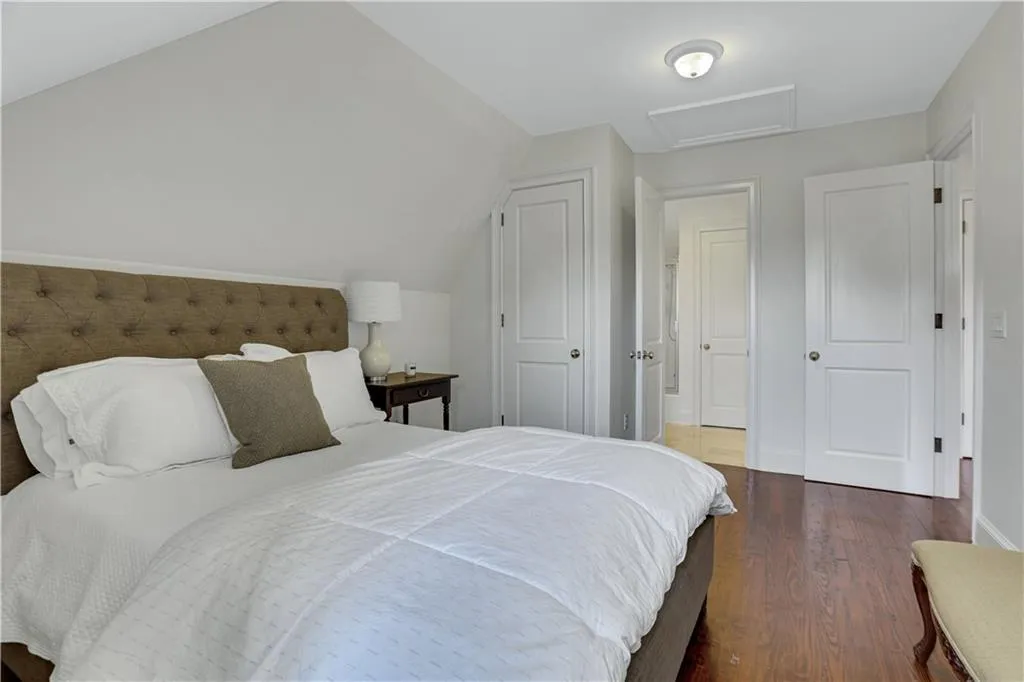 1130 Heards Ferry Road, Sandy Springs, Georgia 30328, 7 Bedrooms Bedrooms, ,5 BathroomsBathrooms,Residential,Sold,1130 Heards Ferry Road,7052141 1130 Heards Ferry Road, Sandy Springs, Georgia 30328, 7 Bedrooms Bedrooms, ,5 BathroomsBathrooms,Residential,Sold,1130 Heards Ferry Road,7052141