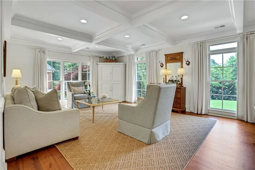 1130 Heards Ferry Road, Sandy Springs, Georgia 30328, 7 Bedrooms Bedrooms, ,5 BathroomsBathrooms,Residential,Sold,1130 Heards Ferry Road,7052141 1130 Heards Ferry Road, Sandy Springs, Georgia 30328, 7 Bedrooms Bedrooms, ,5 BathroomsBathrooms,Residential,Sold,1130 Heards Ferry Road,7052141