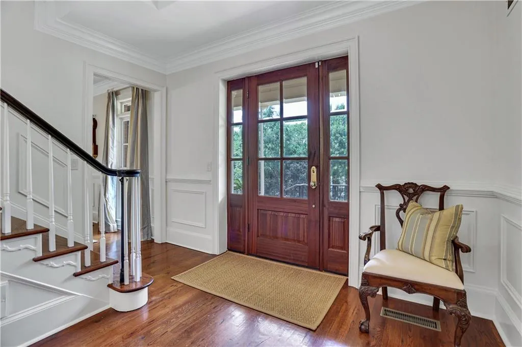 1130 Heards Ferry Road, Sandy Springs, Georgia 30328, 7 Bedrooms Bedrooms, ,5 BathroomsBathrooms,Residential,Sold,1130 Heards Ferry Road,7052141 1130 Heards Ferry Road, Sandy Springs, Georgia 30328, 7 Bedrooms Bedrooms, ,5 BathroomsBathrooms,Residential,Sold,1130 Heards Ferry Road,7052141