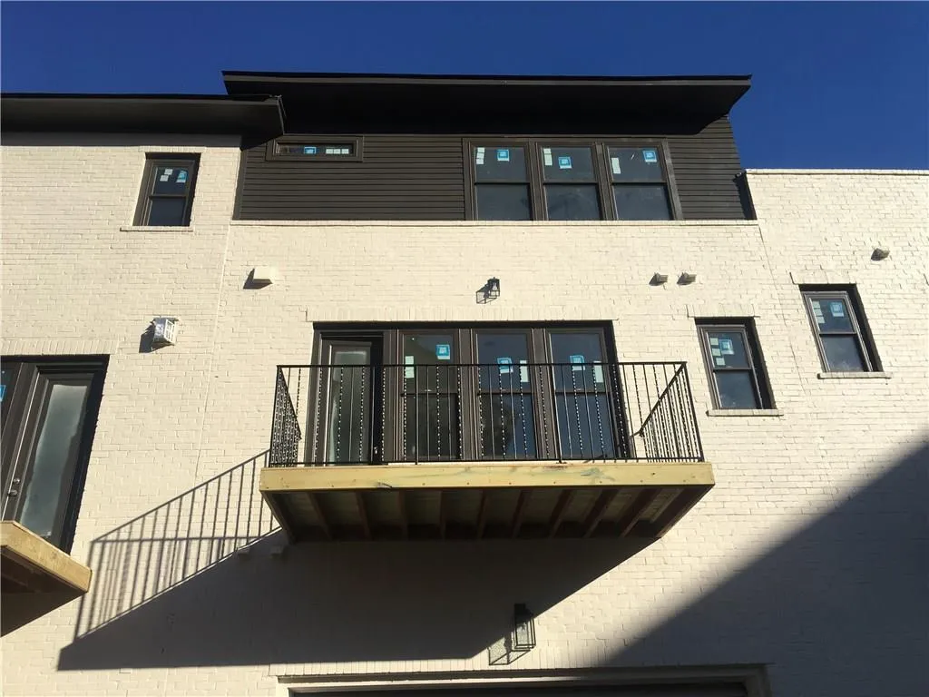 6520 Aria Village Drive Unit 619, Sandy Springs, Georgia 30328, 3 Bedrooms Bedrooms, ,3 BathroomsBathrooms,Residential,Sold,6520 Aria Village Drive Unit 619,6111085