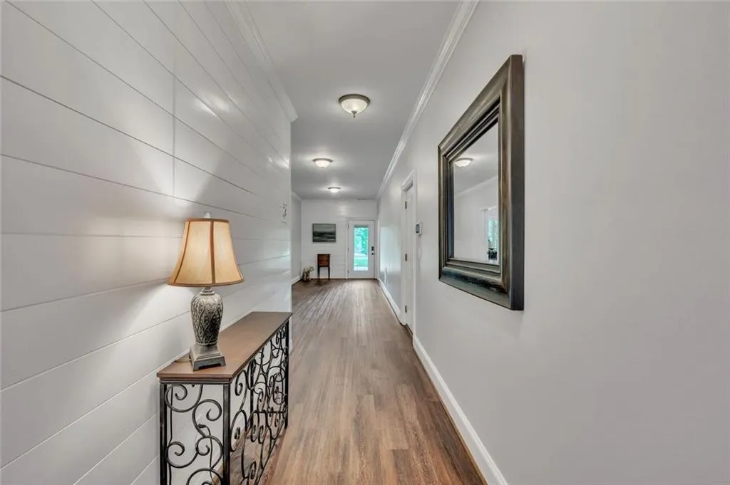 1070 Dunroven Drive Ne, Atlanta, Georgia 30342, 5 Bedrooms Bedrooms, ,3 BathroomsBathrooms,Residential,For Sale,1070 Dunroven Drive Ne,7732448