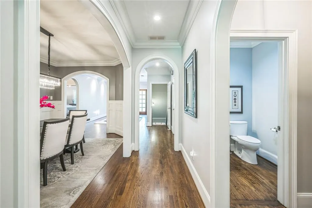 1070 Dunroven Drive Ne, Atlanta, Georgia 30342, 5 Bedrooms Bedrooms, ,3 BathroomsBathrooms,Residential,For Sale,1070 Dunroven Drive Ne,7732448