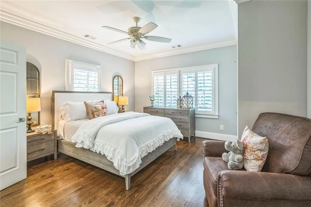 1070 Dunroven Drive Ne, Atlanta, Georgia 30342, 5 Bedrooms Bedrooms, ,3 BathroomsBathrooms,Residential,For Sale,1070 Dunroven Drive Ne,7732448