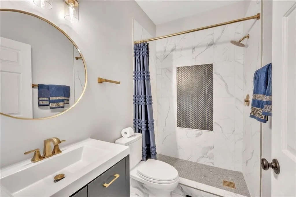 1070 Dunroven Drive Ne, Atlanta, Georgia 30342, 5 Bedrooms Bedrooms, ,3 BathroomsBathrooms,Residential,For Sale,1070 Dunroven Drive Ne,7732448