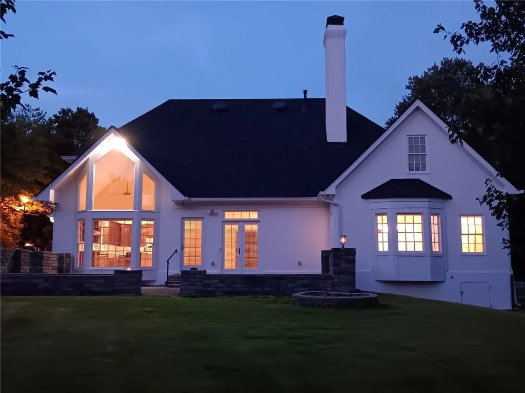 565 Avignon Court, Sandy Springs, Georgia 30350, 5 Bedrooms Bedrooms, ,3 BathroomsBathrooms,Residential,Sold,565 Avignon Court,7239976