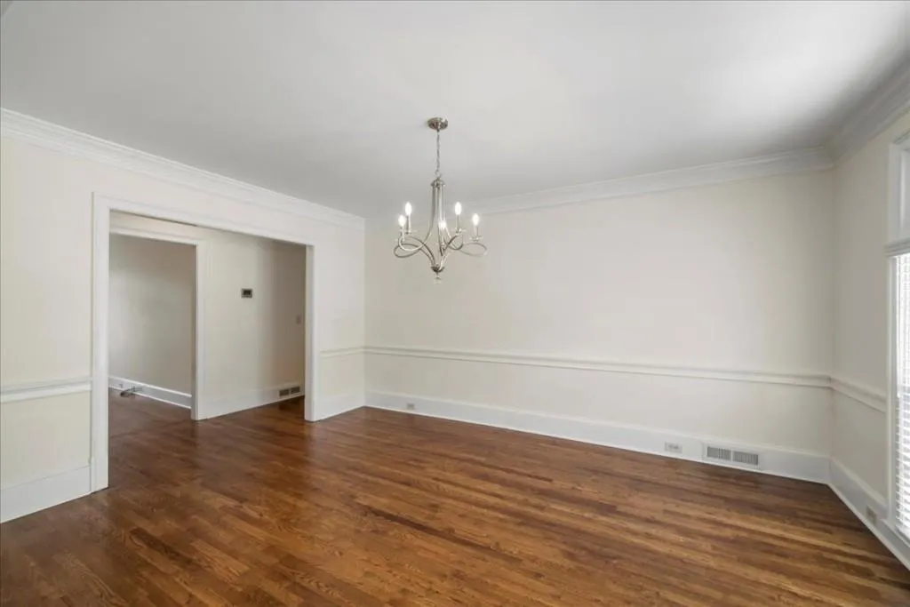 565 Avignon Court, Sandy Springs, Georgia 30350, 5 Bedrooms Bedrooms, ,3 BathroomsBathrooms,Residential,Sold,565 Avignon Court,7239976