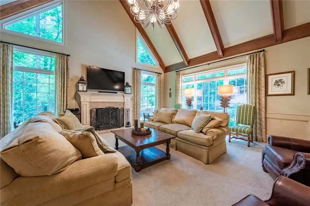 255 Quiet Water Lane, Sandy Springs, Georgia 30350, 4 Bedrooms Bedrooms, ,3 BathroomsBathrooms,Residential,Sold,255 Quiet Water Lane,6732219