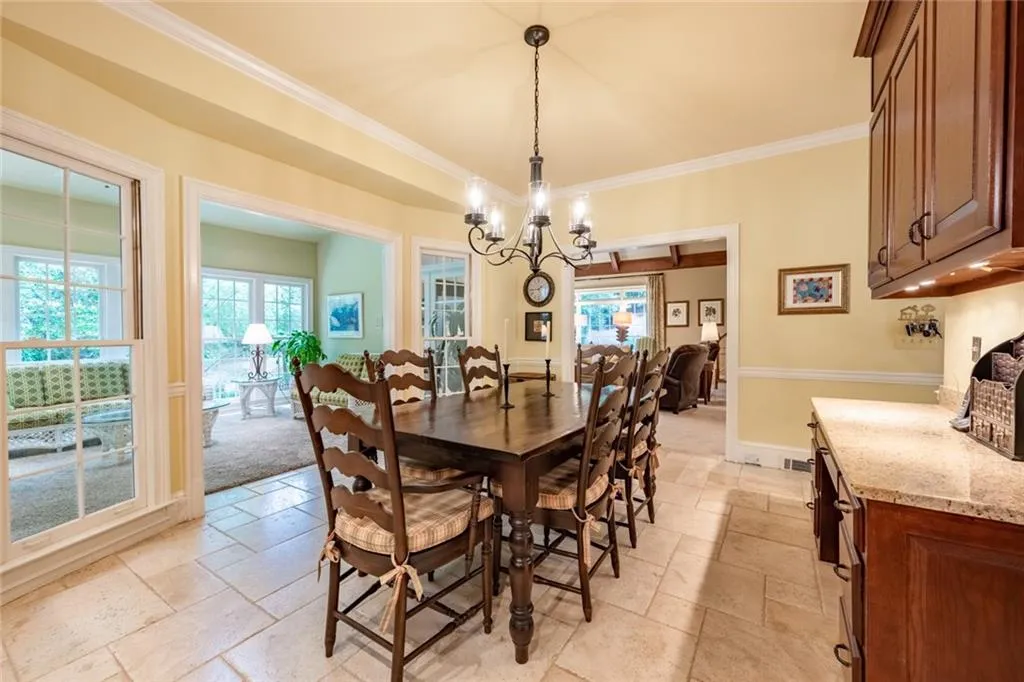 255 Quiet Water Lane, Sandy Springs, Georgia 30350, 4 Bedrooms Bedrooms, ,3 BathroomsBathrooms,Residential,Sold,255 Quiet Water Lane,6732219