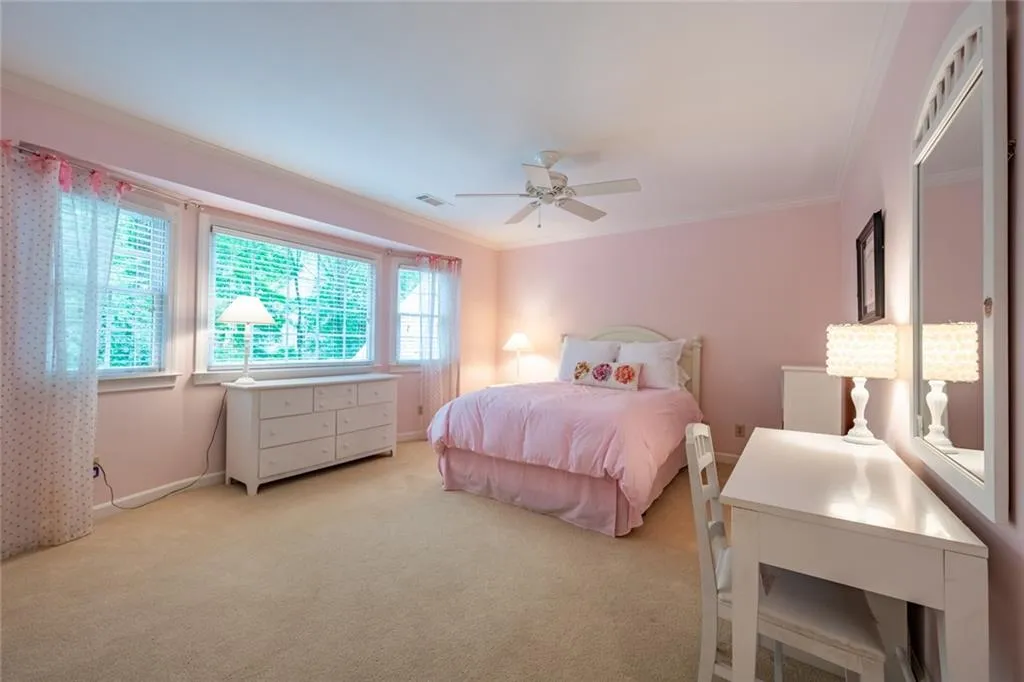 255 Quiet Water Lane, Sandy Springs, Georgia 30350, 4 Bedrooms Bedrooms, ,3 BathroomsBathrooms,Residential,Sold,255 Quiet Water Lane,6732219