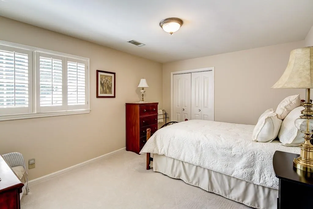 2920 Coles Way, Sandy Springs, Georgia 30350, 5 Bedrooms Bedrooms, ,4 BathroomsBathrooms,Residential,Sold,2920 Coles Way,5811074