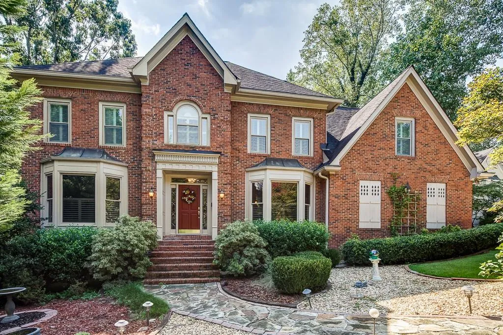 2920 Coles Way, Sandy Springs, Georgia 30350, 5 Bedrooms Bedrooms, ,4 BathroomsBathrooms,Residential,Sold,2920 Coles Way,5811074