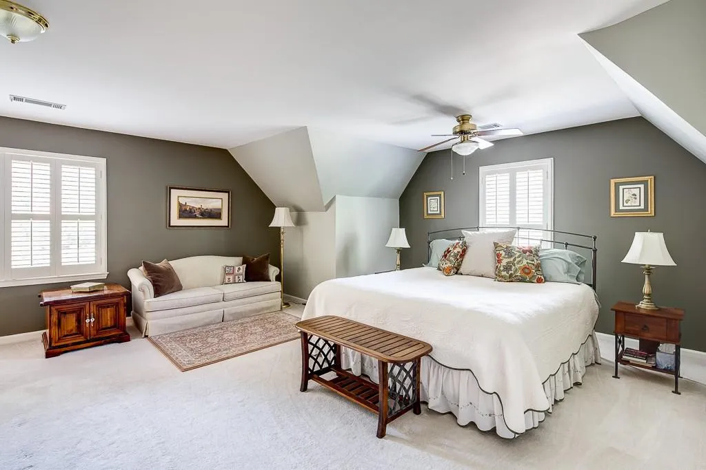 2920 Coles Way, Sandy Springs, Georgia 30350, 5 Bedrooms Bedrooms, ,4 BathroomsBathrooms,Residential,Sold,2920 Coles Way,5811074