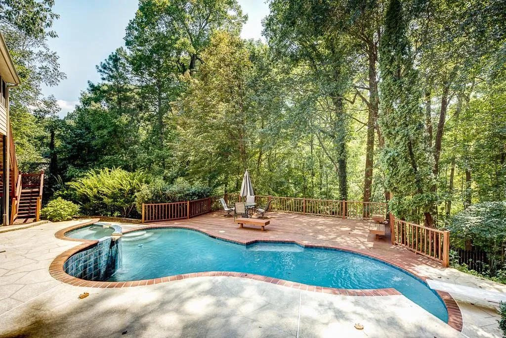 2920 Coles Way, Sandy Springs, Georgia 30350, 5 Bedrooms Bedrooms, ,4 BathroomsBathrooms,Residential,Sold,2920 Coles Way,5811074
