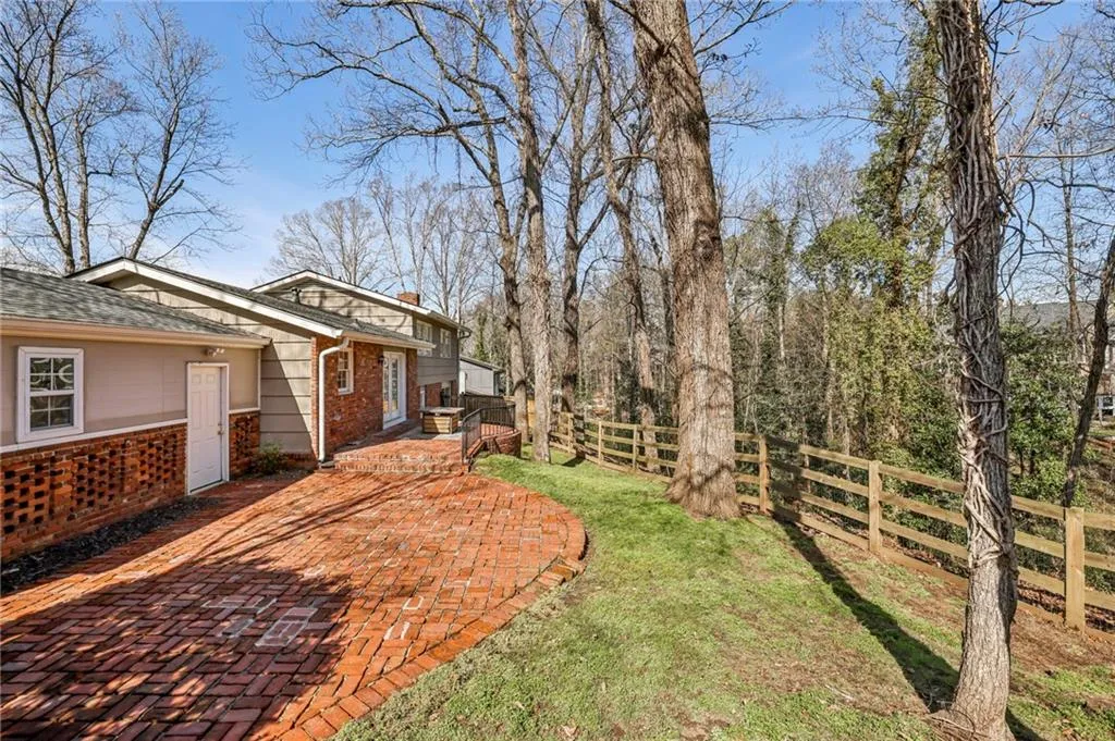 6555 Williamson Drive, Atlanta, Georgia 30328, 4 Bedrooms Bedrooms, ,3 BathroomsBathrooms,Residential,For Sale,6555 Williamson Drive,7723821