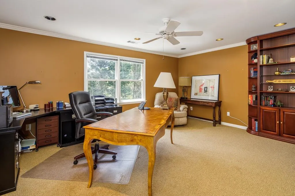 105 Grosvenor Place, Atlanta, Georgia 30328, 3 Bedrooms Bedrooms, ,2 BathroomsBathrooms,Residential,Sold,105 Grosvenor Place,6008051