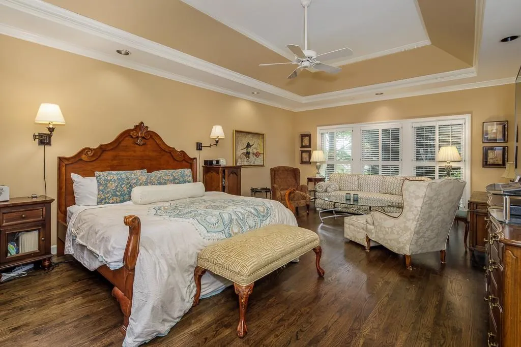 105 Grosvenor Place, Atlanta, Georgia 30328, 3 Bedrooms Bedrooms, ,2 BathroomsBathrooms,Residential,Sold,105 Grosvenor Place,6008051