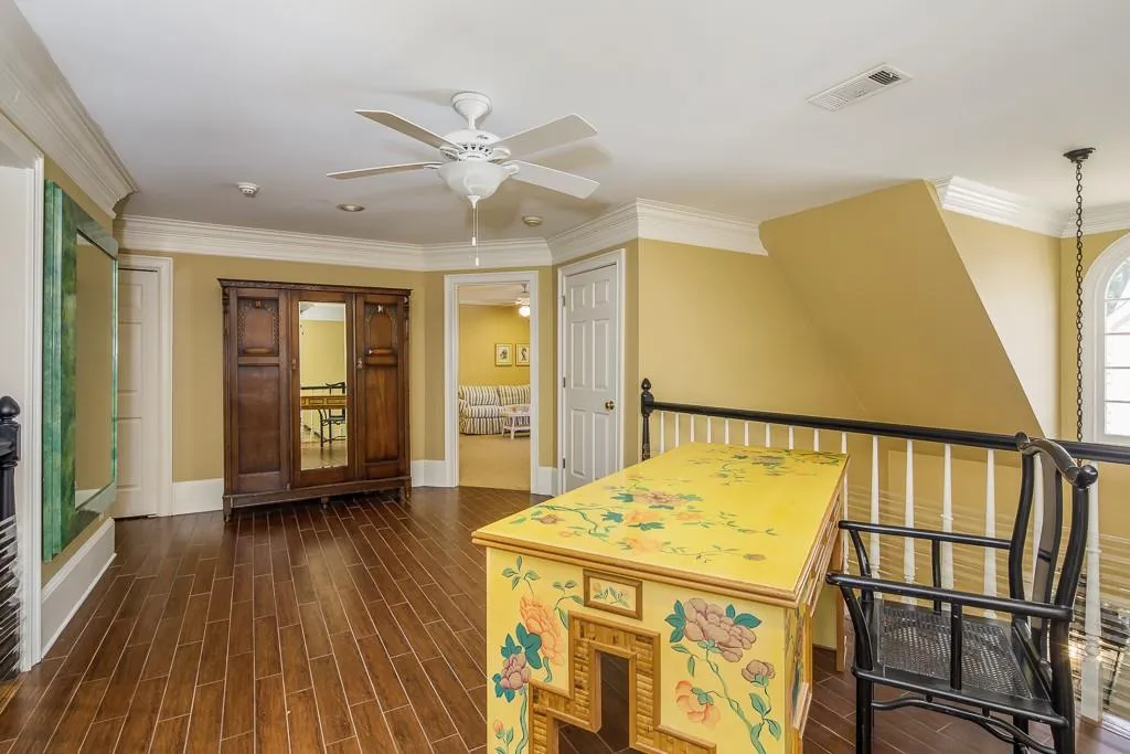 105 Grosvenor Place, Atlanta, Georgia 30328, 3 Bedrooms Bedrooms, ,2 BathroomsBathrooms,Residential,Sold,105 Grosvenor Place,6008051