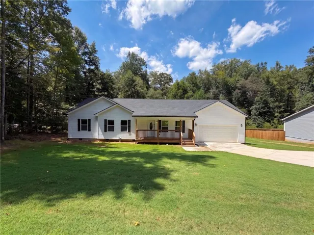 201 Deerfield Lane, Carrollton, Georgia 30116
