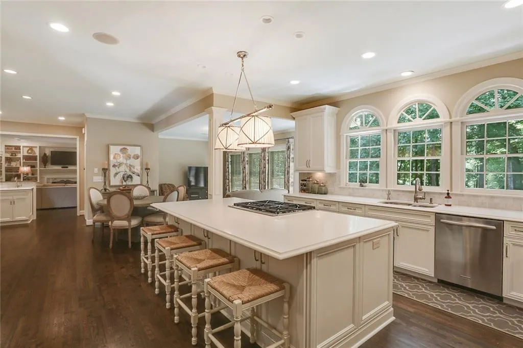 2685 Braffington Court, Sandy Springs, Georgia 30350, 5 Bedrooms Bedrooms, ,4 BathroomsBathrooms,Residential,Sold,2685 Braffington Court,5885667