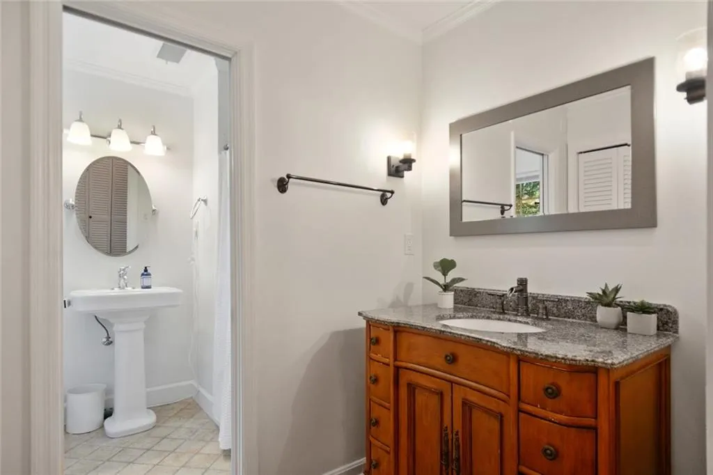 345 Westerhall Court, Atlanta, Georgia 30328, 4 Bedrooms Bedrooms, ,3 BathroomsBathrooms,Residential,Sold,345 Westerhall Court,6766310