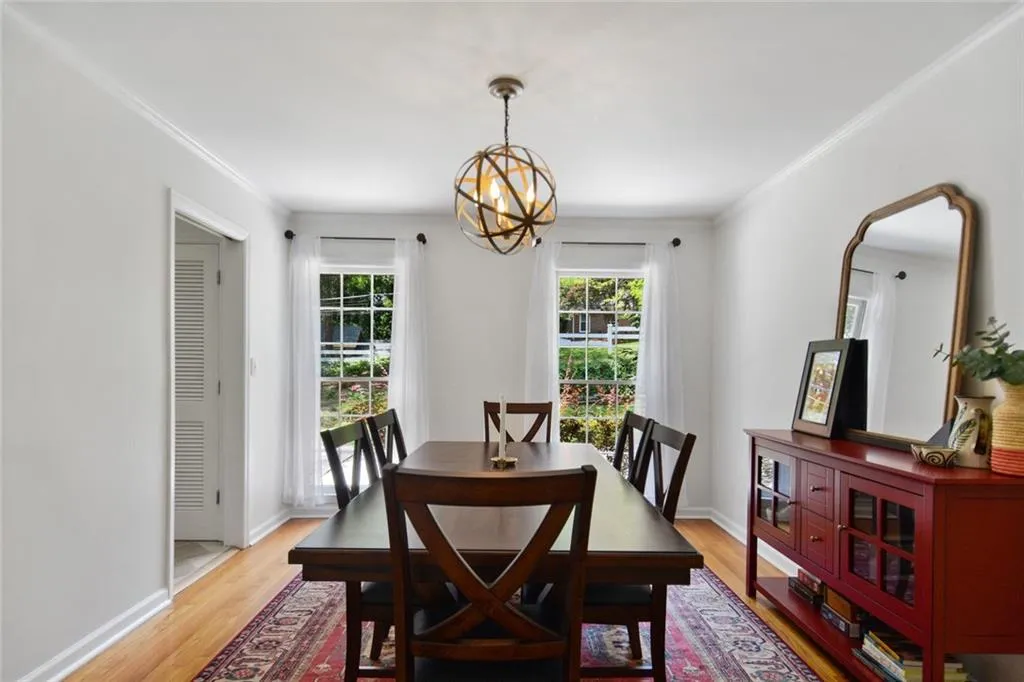 345 Westerhall Court, Atlanta, Georgia 30328, 4 Bedrooms Bedrooms, ,3 BathroomsBathrooms,Residential,Sold,345 Westerhall Court,6766310