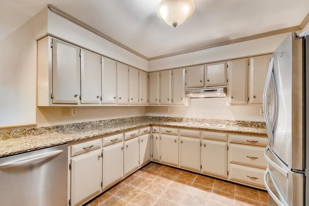 155 River North Drive, Sandy Springs, Georgia 30328, 4 Bedrooms Bedrooms, ,3 BathroomsBathrooms,Residential,Sold,155 River North Drive,6630800