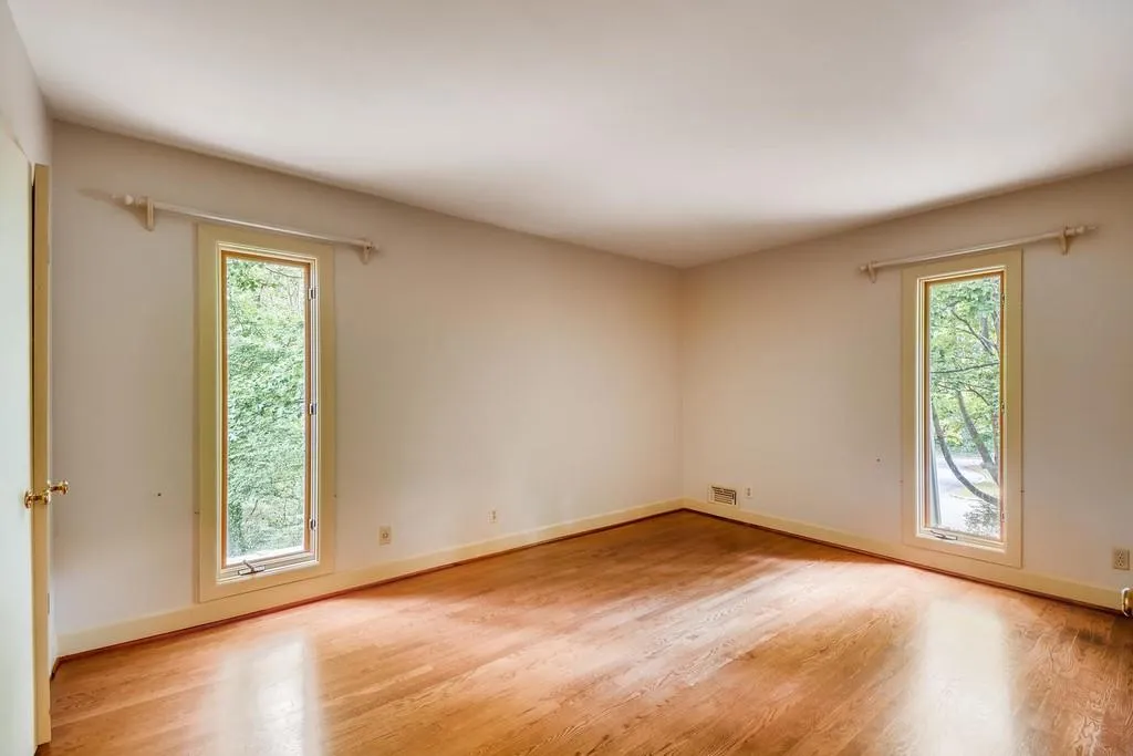 155 River North Drive, Sandy Springs, Georgia 30328, 4 Bedrooms Bedrooms, ,3 BathroomsBathrooms,Residential,Sold,155 River North Drive,6630800